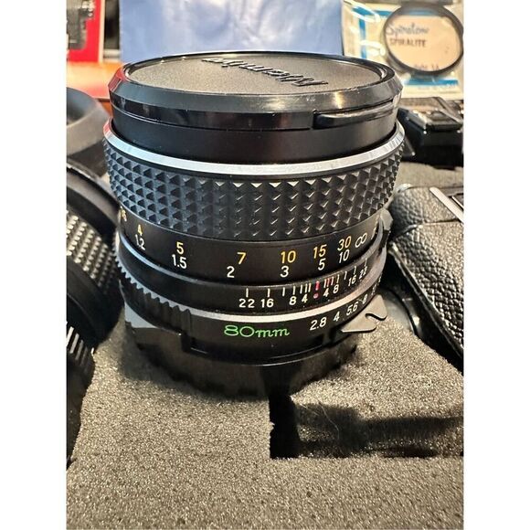 Vintage Mamiya M645 Medium Format Film Camera W/ 4 Lenses 2 Keys & Case Black OS - Picture 10 of 16